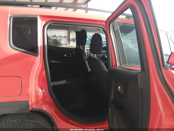 2021 JEEP RENEGADE LATITUDE 4X4 — I8
