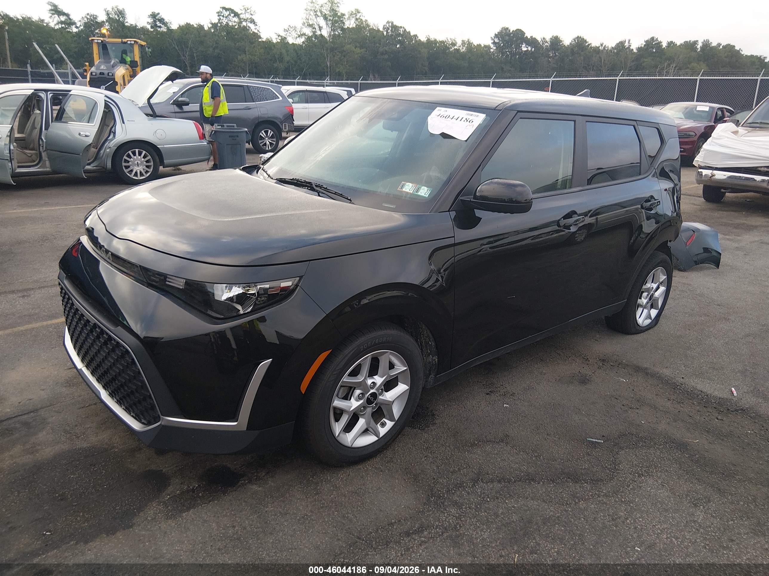 2023 KIA SOUL LX — I2
