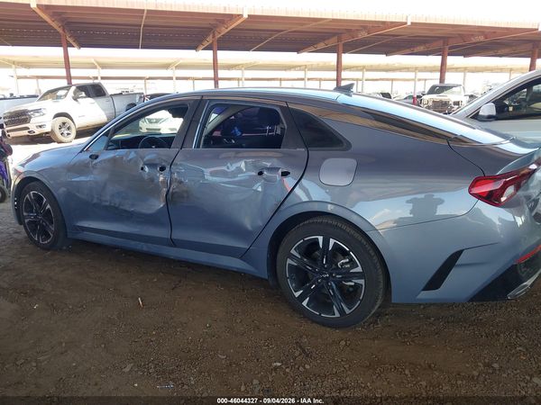 2022 KIA K5 LXS — I6