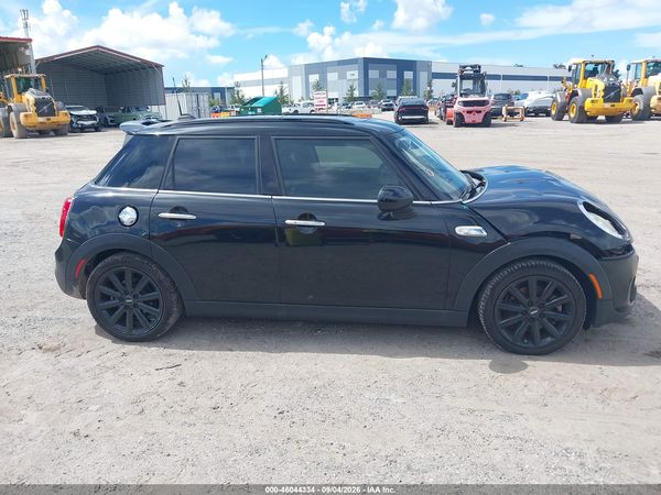 2016 MINI HARDTOP COOPER S — I116