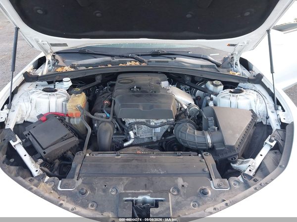 2016 CHEVROLET CAMARO 1LT — I10