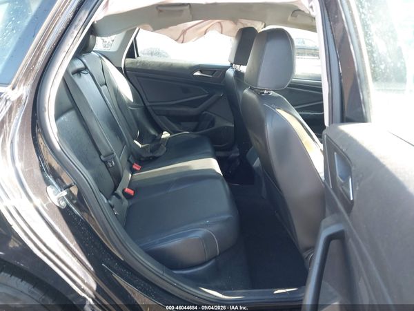2019 VOLKSWAGEN JETTA 1.4T SEL — I8