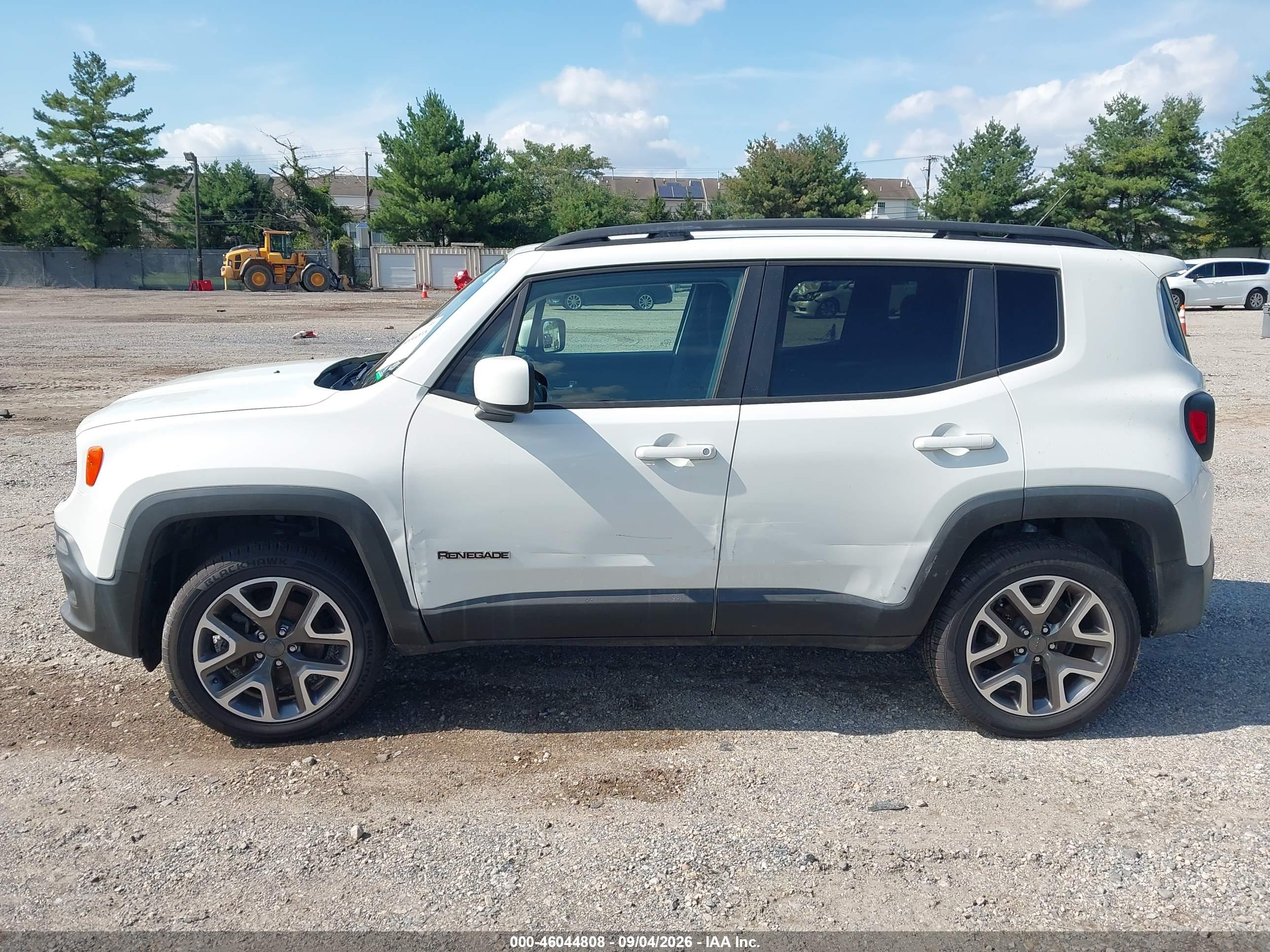 2017 JEEP RENEGADE LATITUDE 4X4