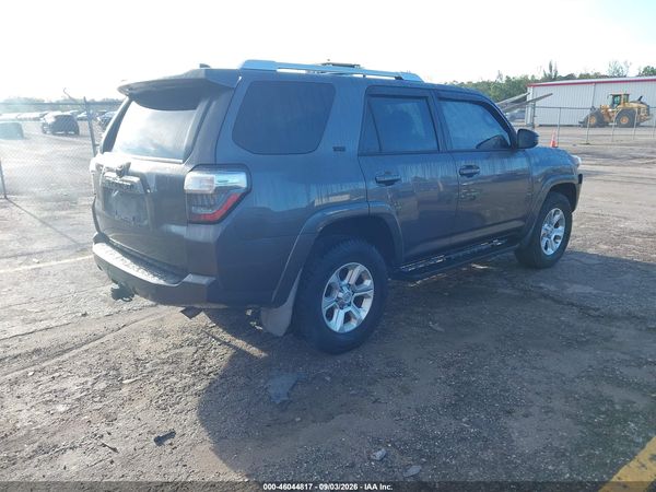 2016 TOYOTA 4RUNNER SR5