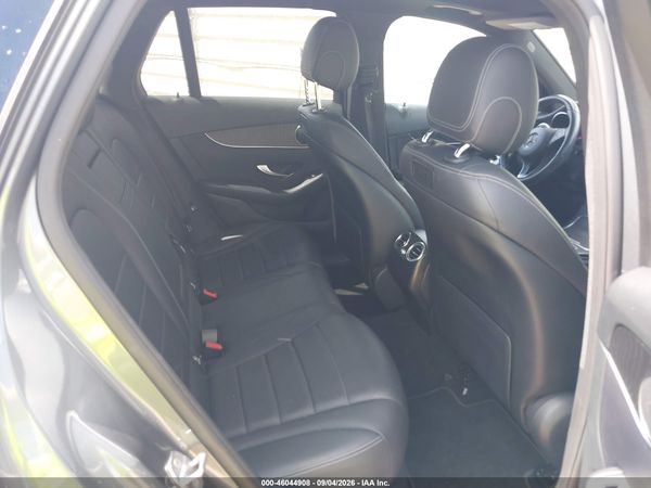 2018 MERCEDES-BENZ GLC 300 GLC300 — I8