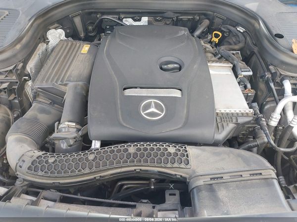 2018 MERCEDES-BENZ GLC 300 GLC300 — I10