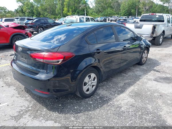2017 KIA FORTE LX — I4