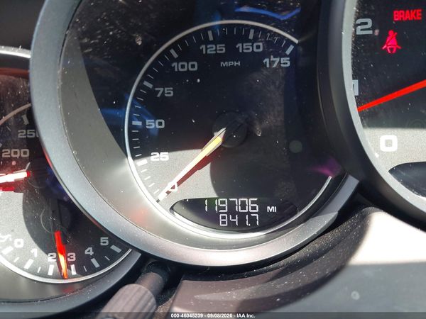 2016 PORSCHE CAYENNE