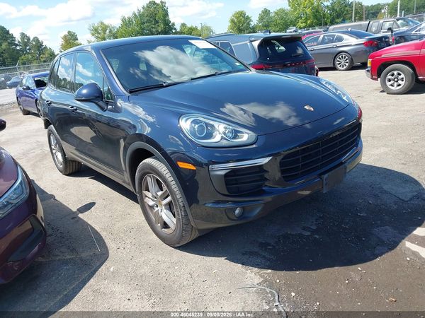 2016 PORSCHE CAYENNE