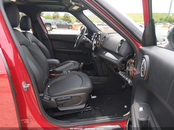2021 MINI COUNTRYMAN OXFORD EDITION — I5