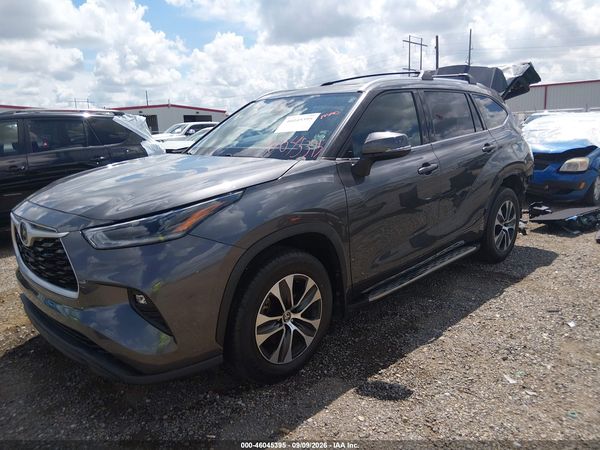 2021 TOYOTA HIGHLANDER — I2