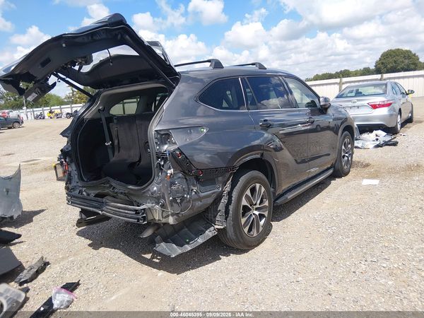 2021 TOYOTA HIGHLANDER — I4