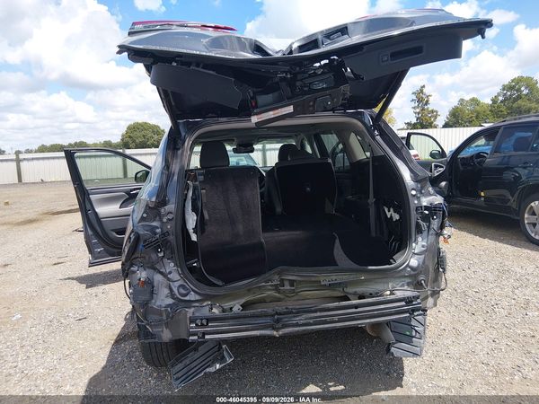 2021 TOYOTA HIGHLANDER XLE — I6