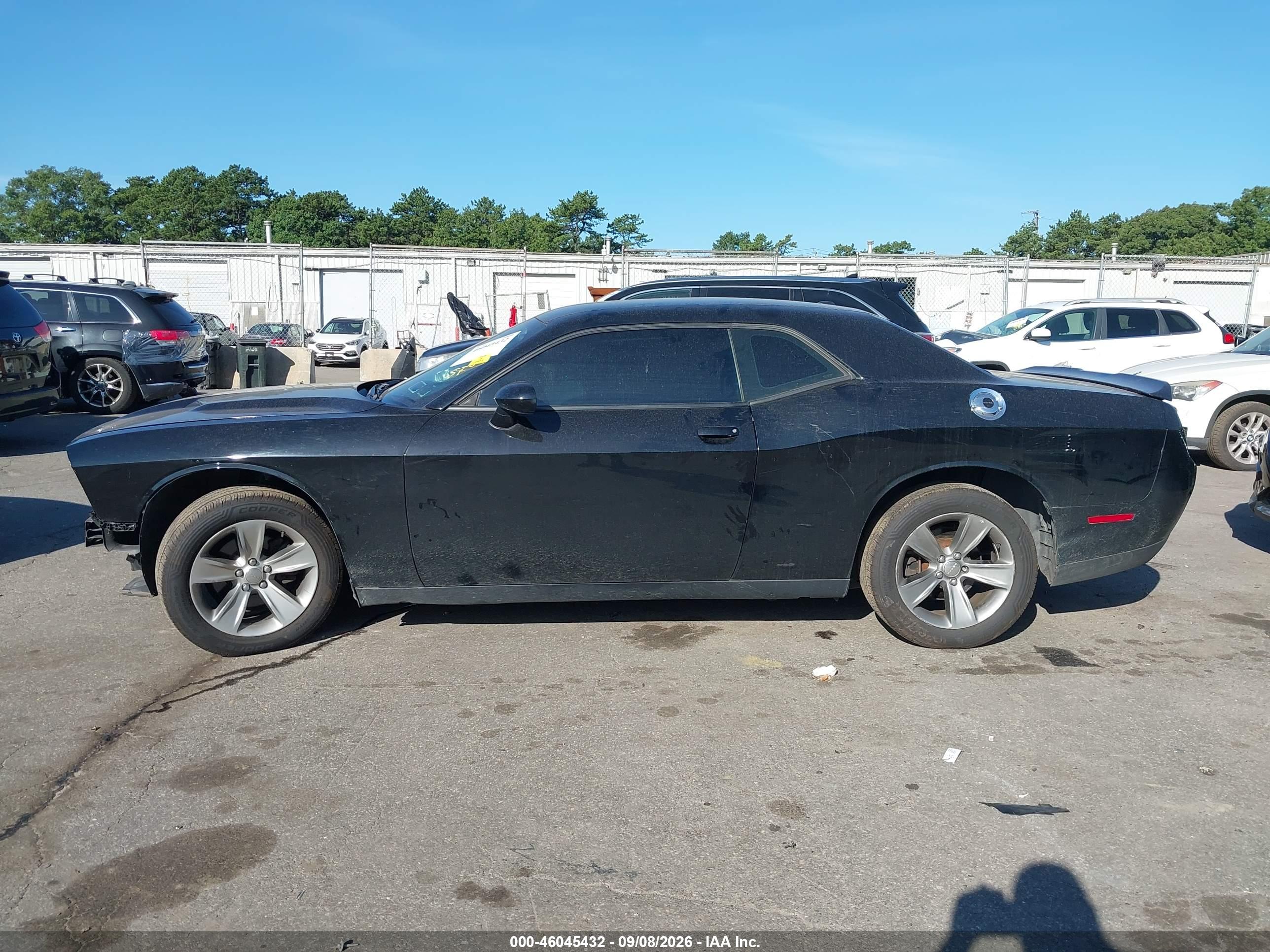 2019 DODGE CHALLENGER SXT