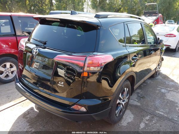 2018 TOYOTA RAV4 LE — I4