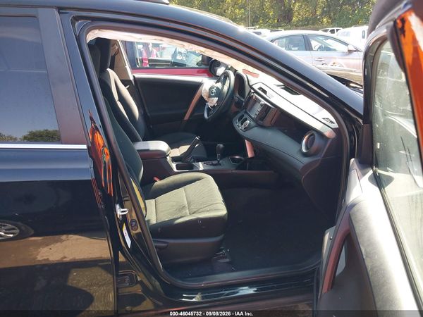 2018 TOYOTA RAV4 LE — I5