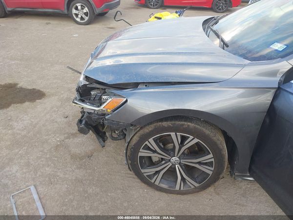 2021 VOLKSWAGEN PASSAT 2.0T SE — I6