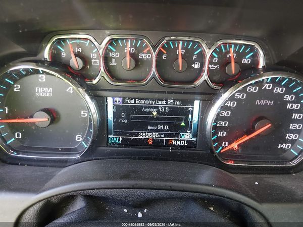 2019 CHEVROLET SUBURBAN LT — I7