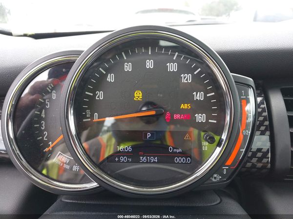 2019 MINI HARDTOP COOPER S — I7