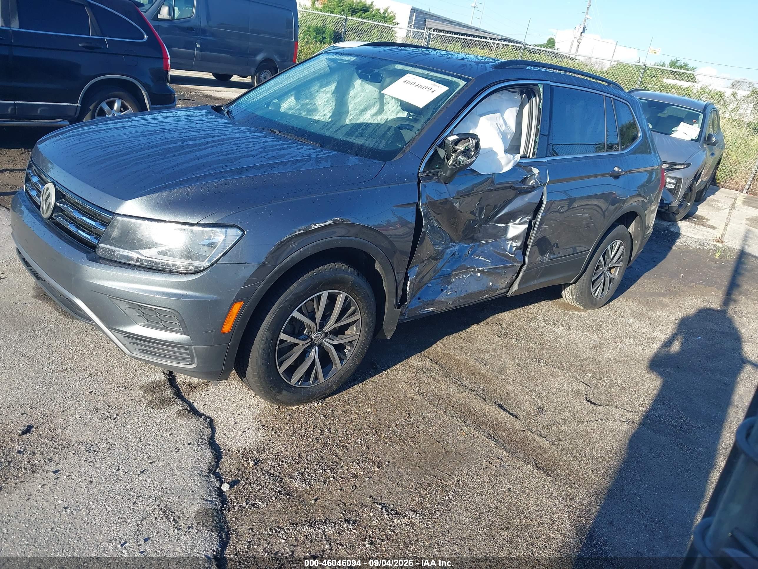 2019 VOLKSWAGEN TIGUAN — I2
