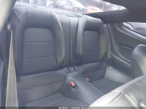 2019 FORD MUSTANG ECOBOOST PREMIUM — I8