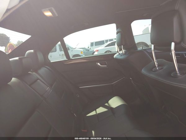 2015 MERCEDES-BENZ E 350 4MATIC — I8