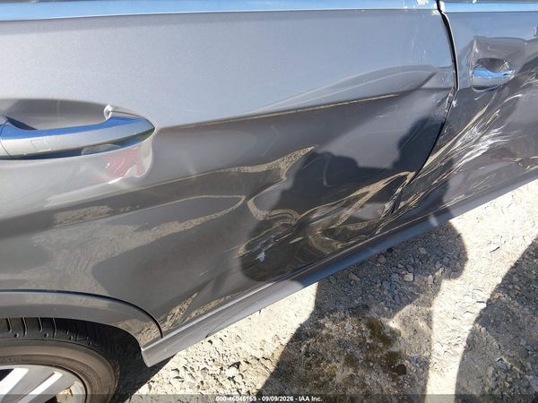 2015 MERCEDES-BENZ E 350 4MATIC — I152