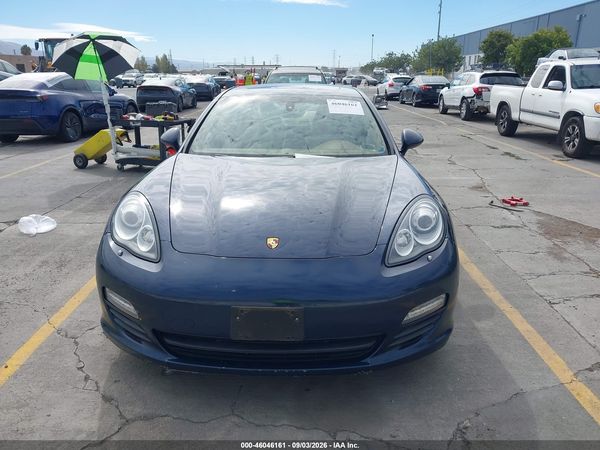 2012 PORSCHE PANAMERA HYBRID S