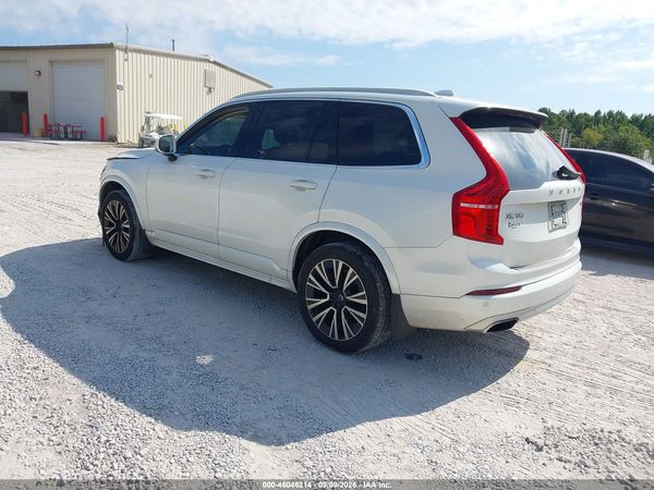2021 VOLVO XC90 T6 MOMENTUM 7 PASSENGER — I3