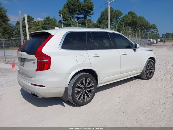 2021 VOLVO XC90 T6 MOMENTUM 7 PASSENGER — I4