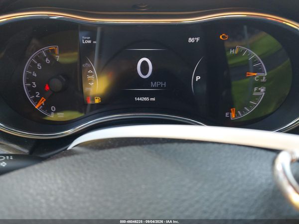 2016 JEEP GRAND CHEROKEE LAREDO — I7