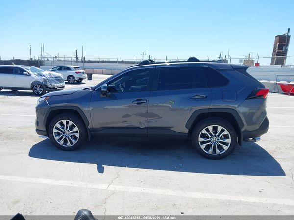 2024 TOYOTA RAV4 XLE PREMIUM — I117