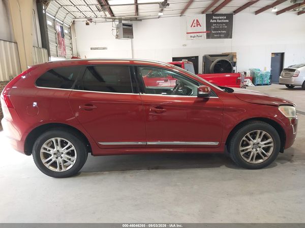 2016 VOLVO XC60 T5 PREMIER