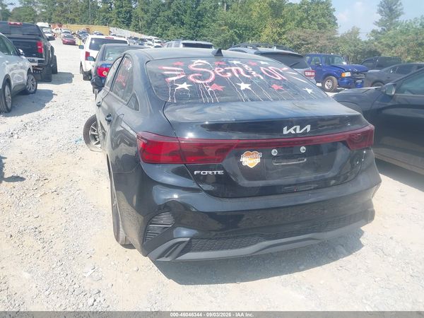 2023 KIA FORTE LXS — I3