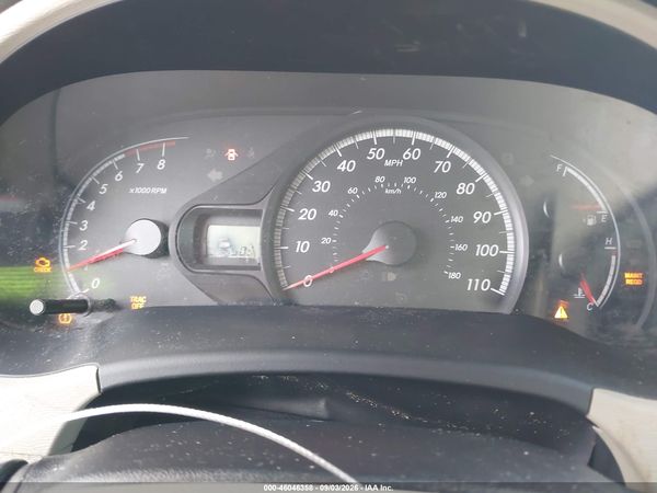 2012 TOYOTA SIENNA LE V6 8 PASSENGER