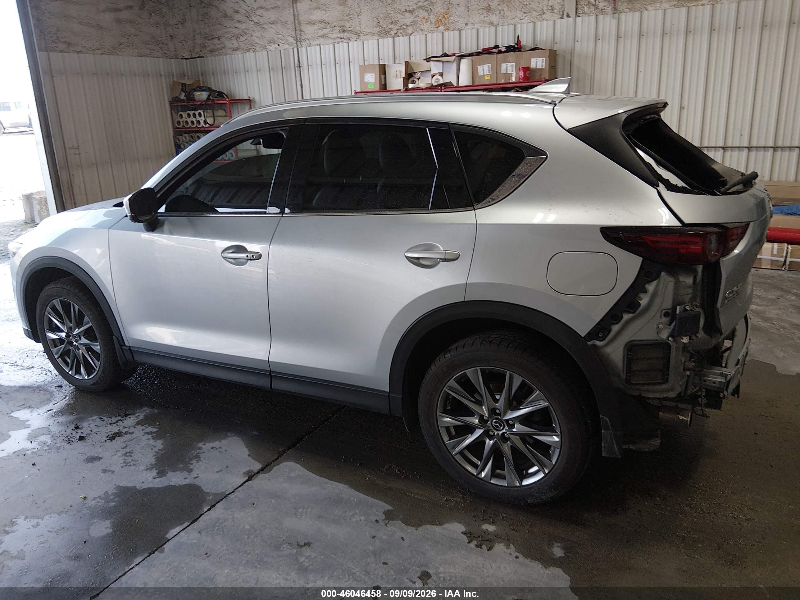 2021 MAZDA CX-5 SIGNATURE