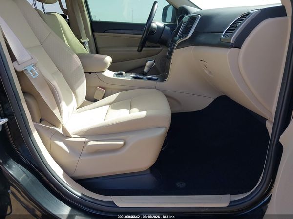2020 JEEP GRAND CHEROKEE LAREDO E 4X4