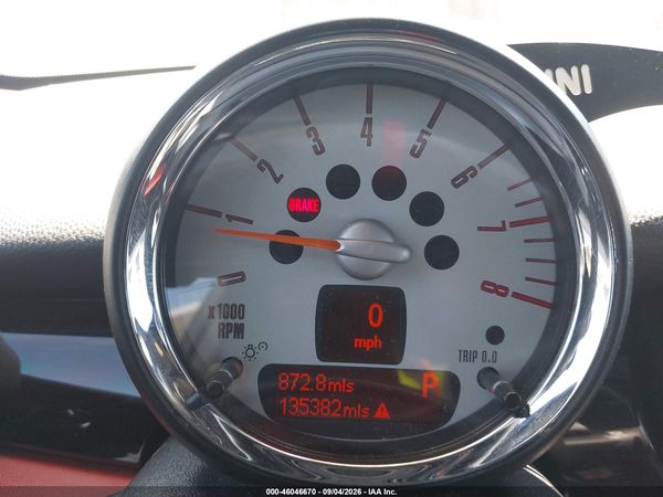 2012 MINI COOPER S — I7
