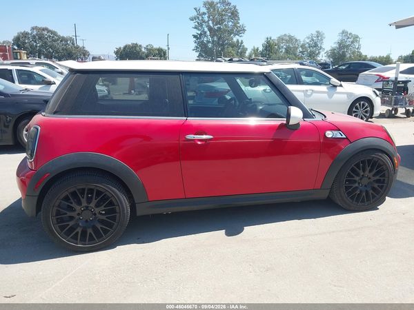 2012 MINI COOPER S — I116