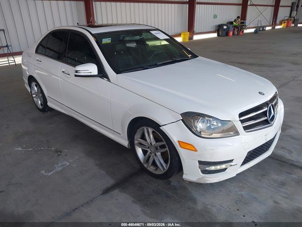 2014 MERCEDES-BENZ C 250 SPORT