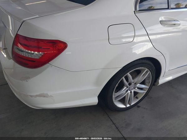 2014 MERCEDES-BENZ C 250 SPORT