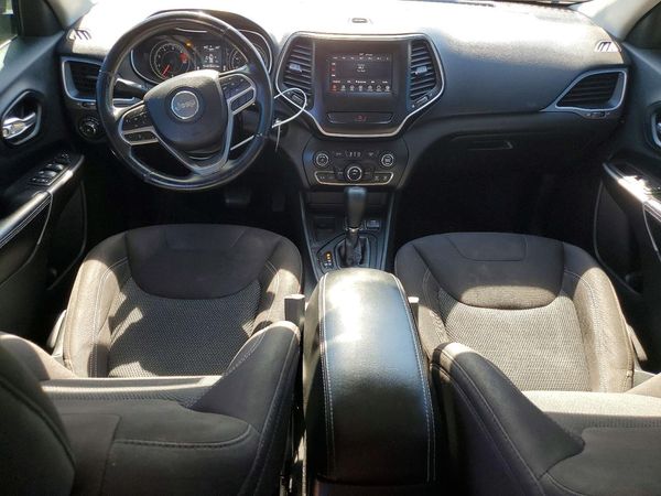 2019 JEEP CHEROKEE LATITUDE FWD