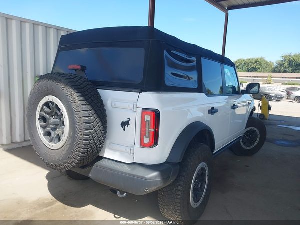 2023 FORD BRONCO BADLANDS — I4