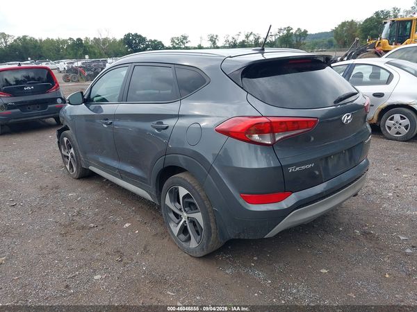 2017 HYUNDAI TUCSON SPORT — I3