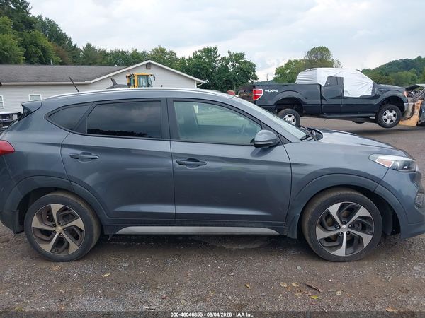 2017 HYUNDAI TUCSON SPORT — I116