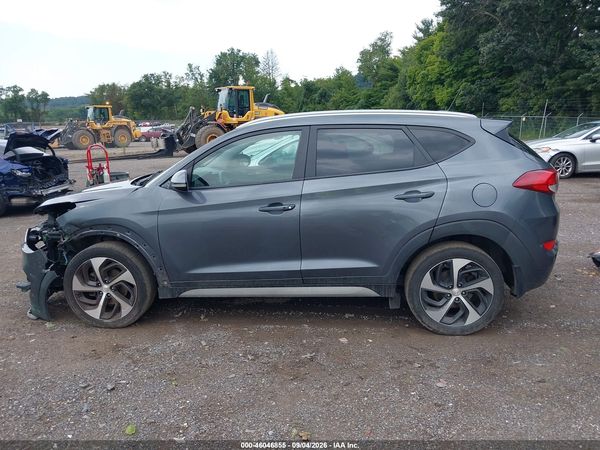 2017 HYUNDAI TUCSON SPORT — I117
