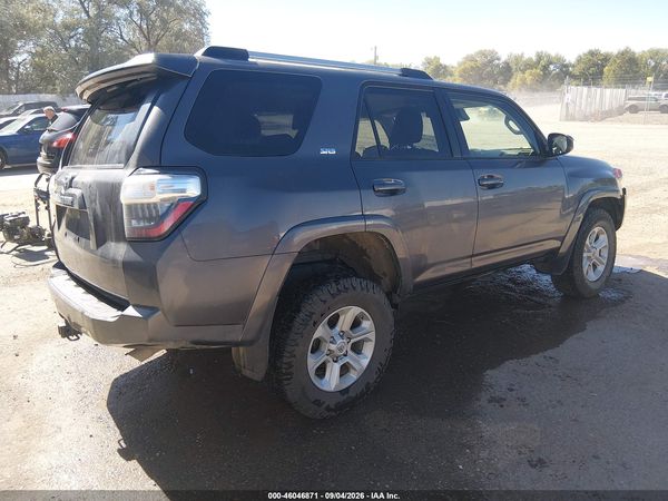 2021 TOYOTA 4RUNNER SR5 — I4
