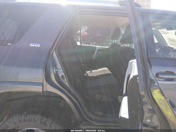 2021 TOYOTA 4RUNNER SR5 — I8