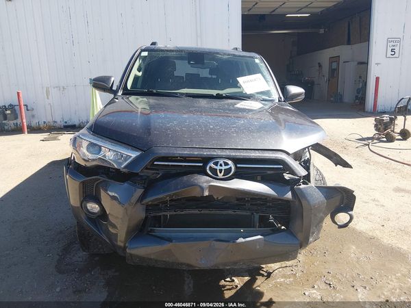 2021 TOYOTA 4RUNNER SR5 — I115