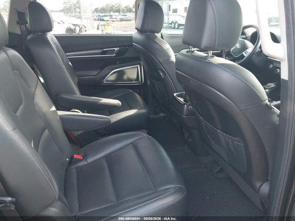 2021 KIA TELLURIDE S — I8